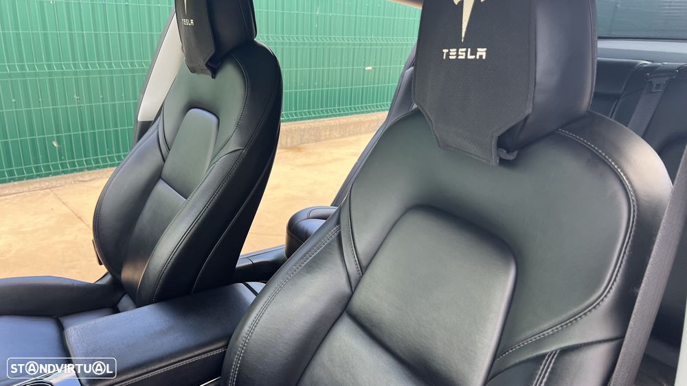 Tesla Model 3 Long-Range Dual Motor AWD - 40