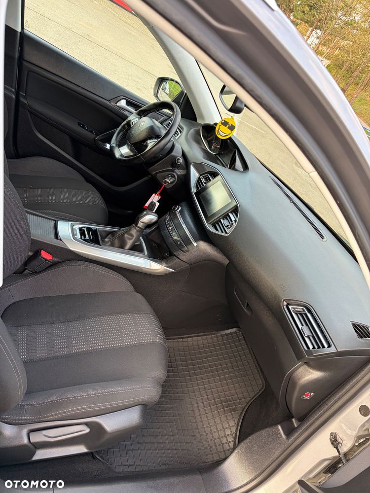 Peugeot 308 1.6 BlueHDi Active S&S - 15