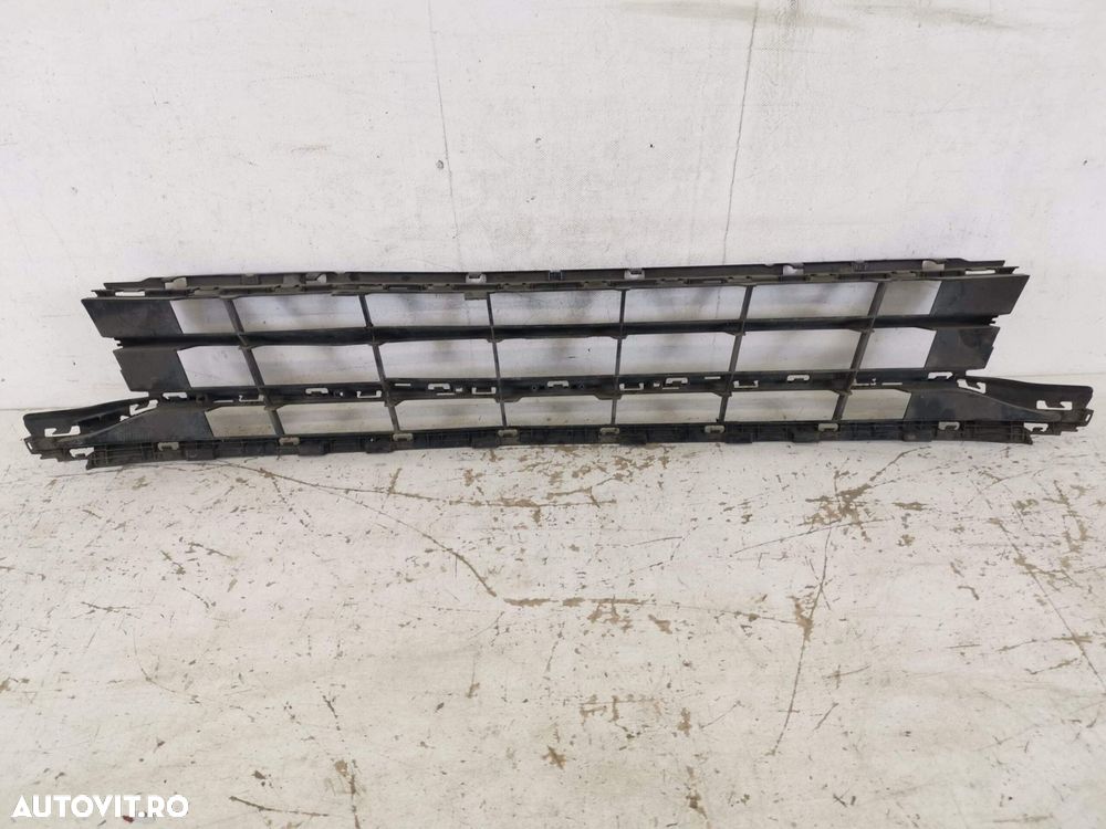 Grila Inferioara Volkswagen VW  Passat B8 2014 2015 2016 2017 2018 201 - 5