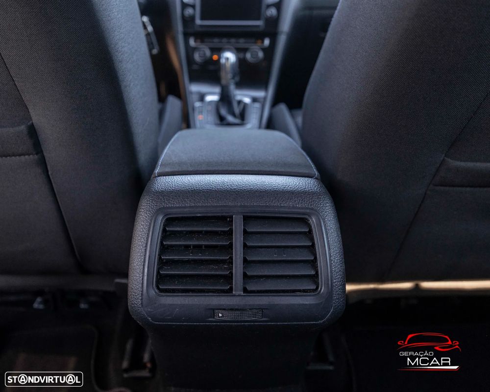 VW Golf 1.4 GTE Plug-in - 14