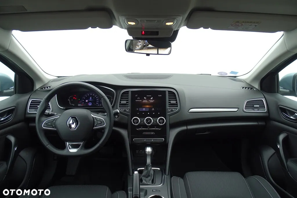 Renault Megane ENERGY TCe 140 EDC LIMITED - 29