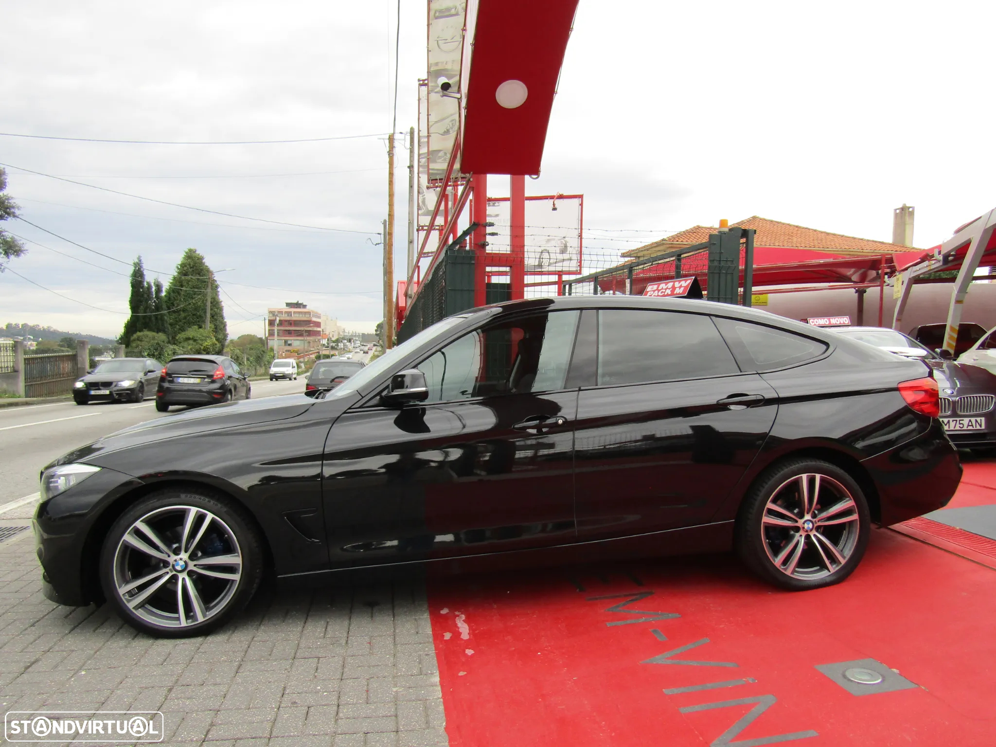 BMW 318 Gran Turismo d Pack M - 2