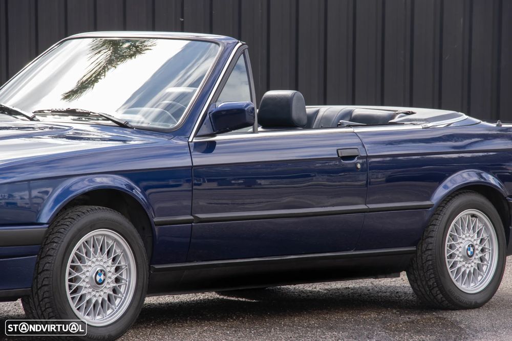 BMW 320 i Cabriolet - 3