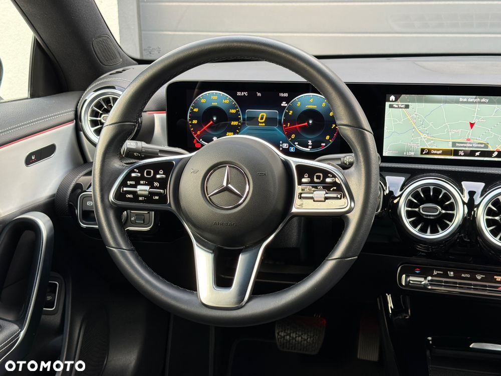 Mercedes-Benz CLA - 37