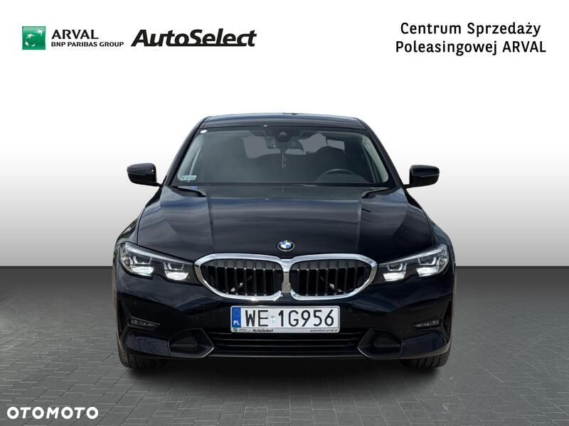 BMW Seria 3 320i Sport Line - 9