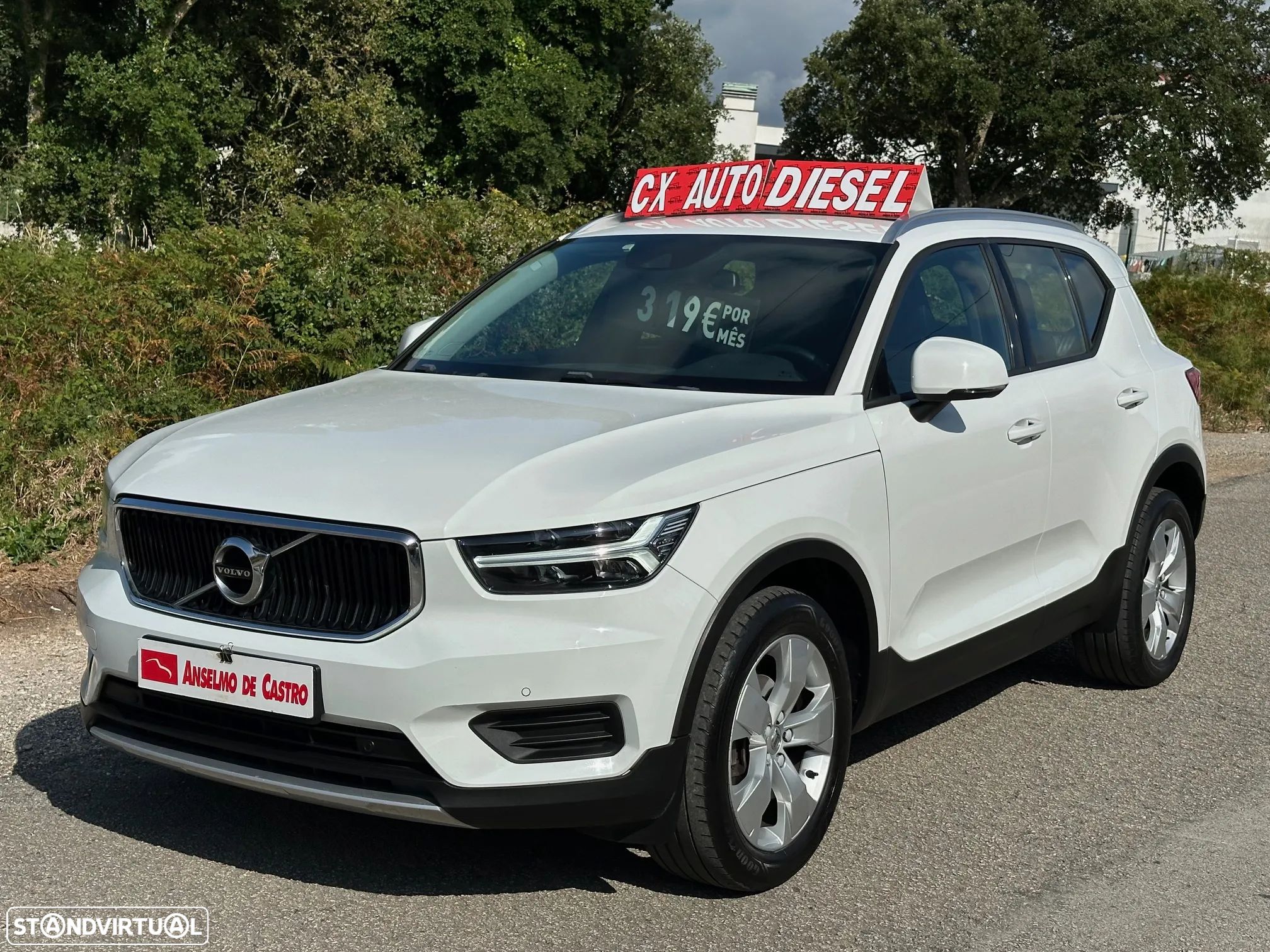 Volvo XC 40 2.0 D3 Momentum Geartronic - 1