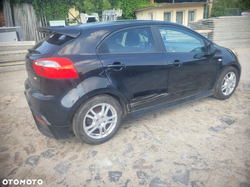 Kia Rio 1.2 Spirit - 13