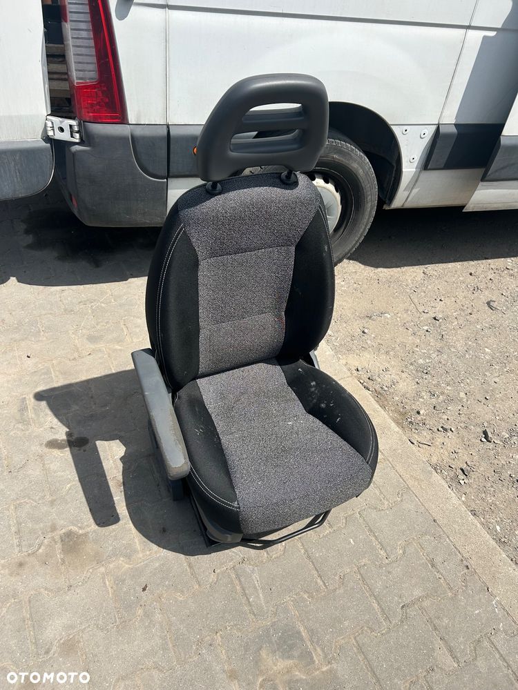 Fiat Ducato III lift 2014- fotel kierowcy lewy przód Boxer Jumpy - 1