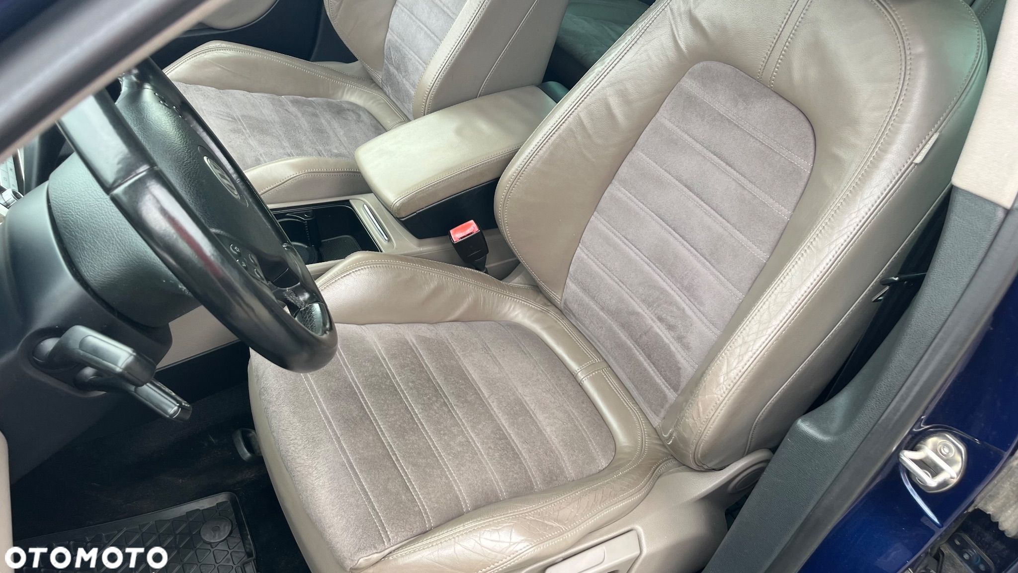 Volkswagen Passat - 26