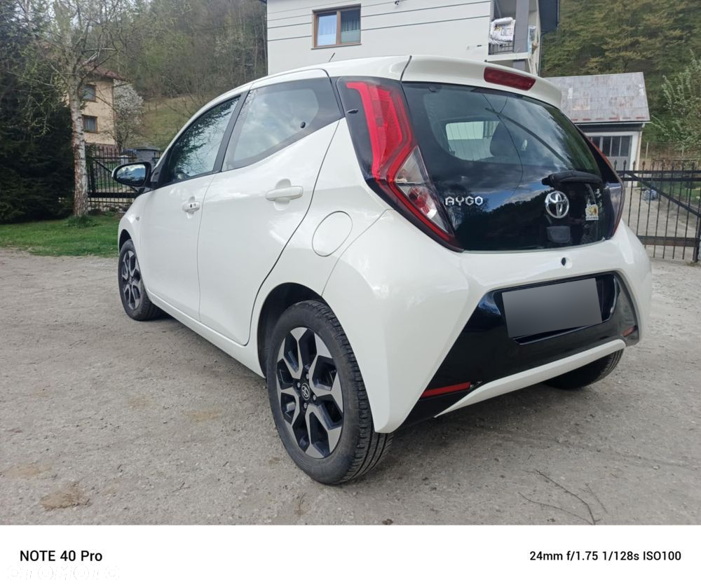 Toyota Aygo 1.0 VVT-i JBL Edition - 7