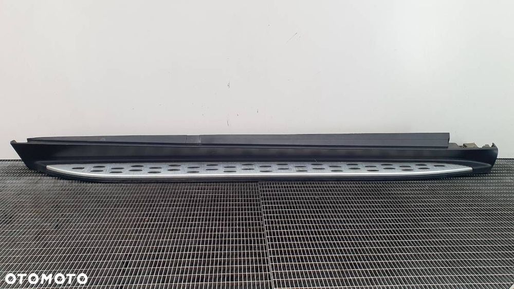 NAKŁADKA LISTWA PROGU PRAWA MERCEDES W166 ML