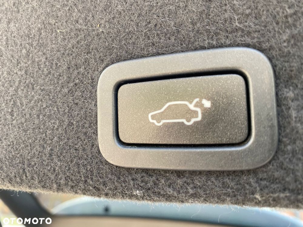 Volvo XC 60 D3 Geartronic Momentum - 12