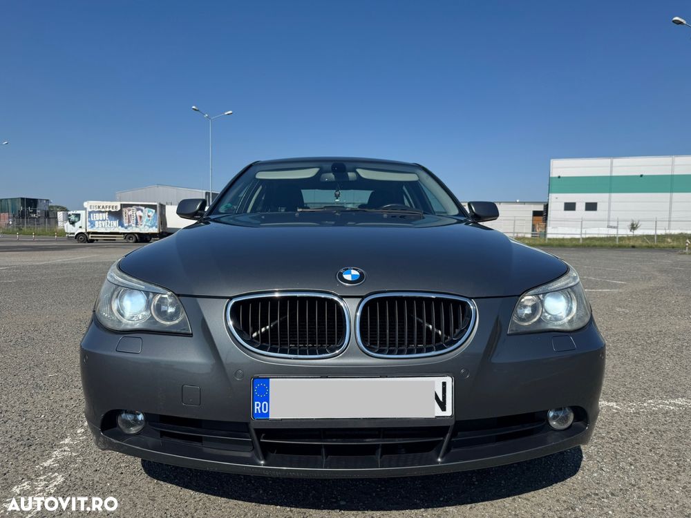 BMW Seria 5 520d Touring - 6