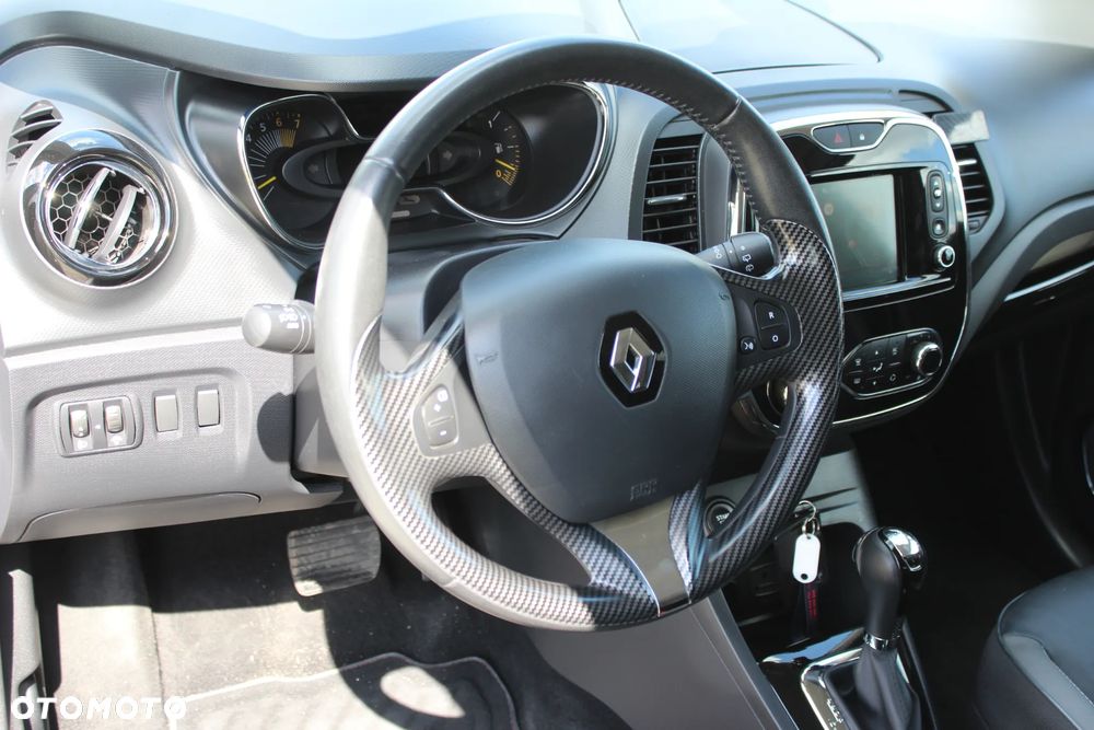 Renault Captur TCe 120 EDC Helly Hansen - 15