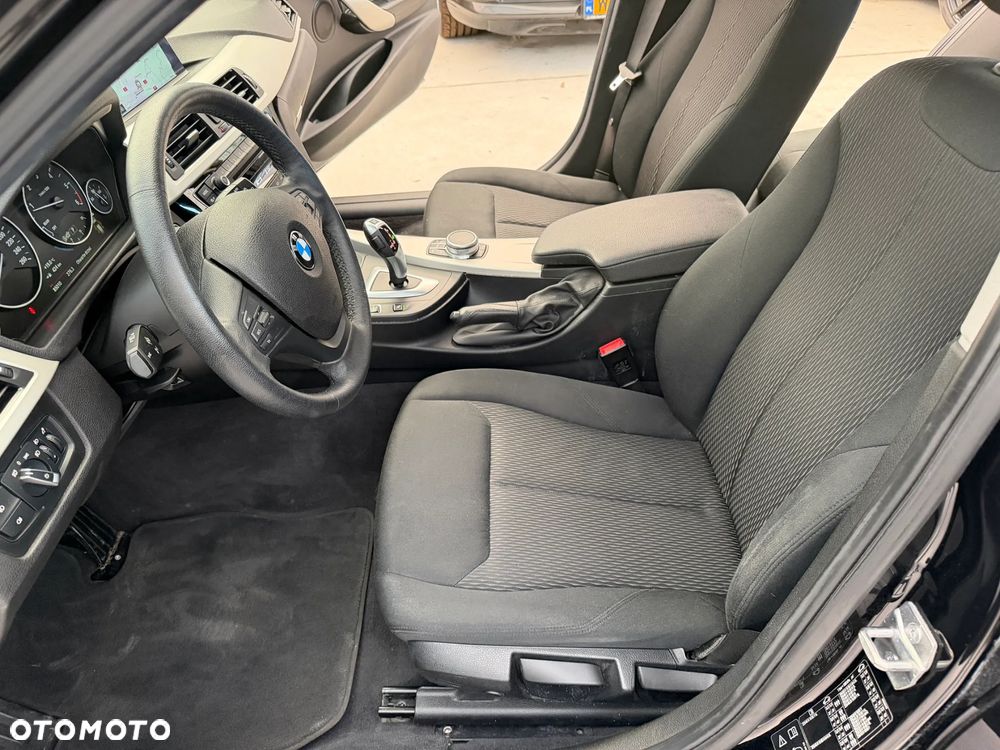 BMW Seria 3 320d xDrive Advantage sport - 8