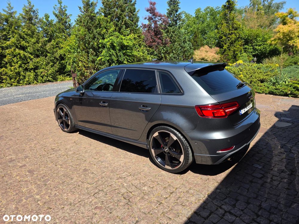Audi A3 Sportback 2.0 TDI (clean diesel) quattro S tronic S line Sportpaket - 3