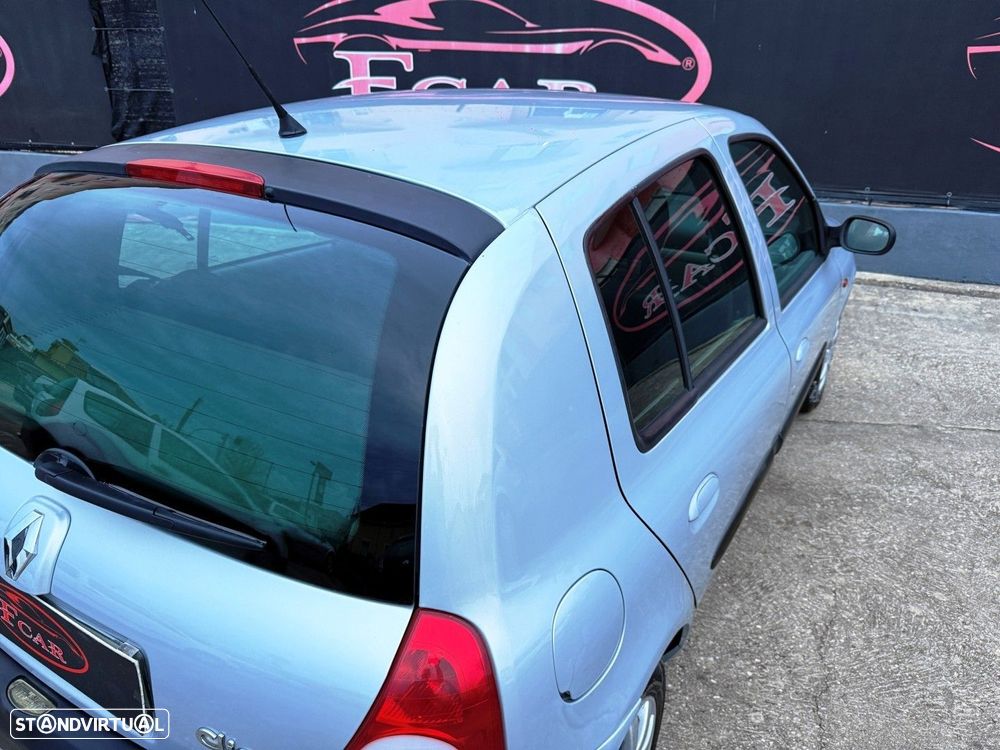 Renault Clio 1.5 dCi Dynamique Luxe - 36