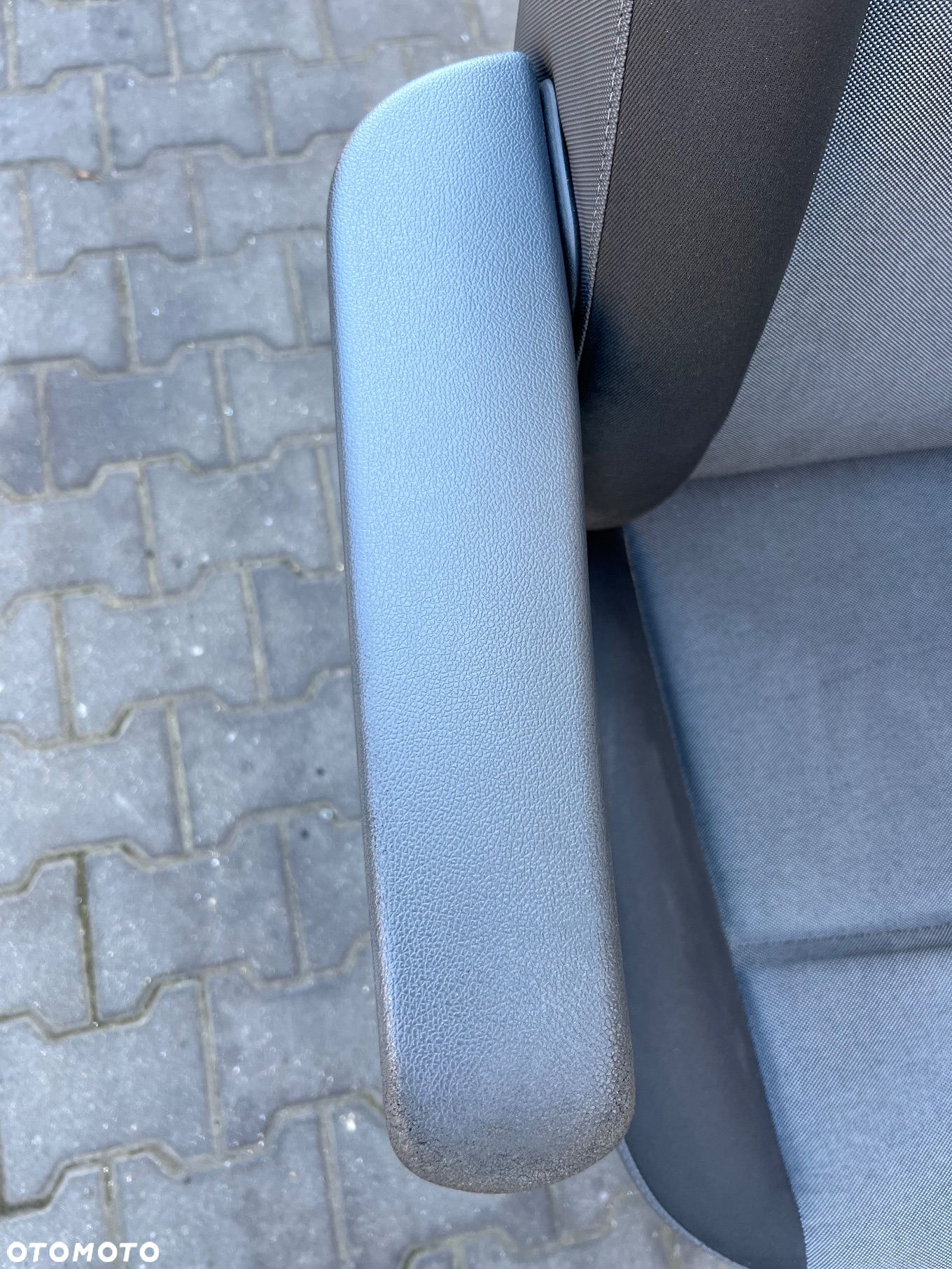 Fotel kierowcy Renault Master III 19r - 4