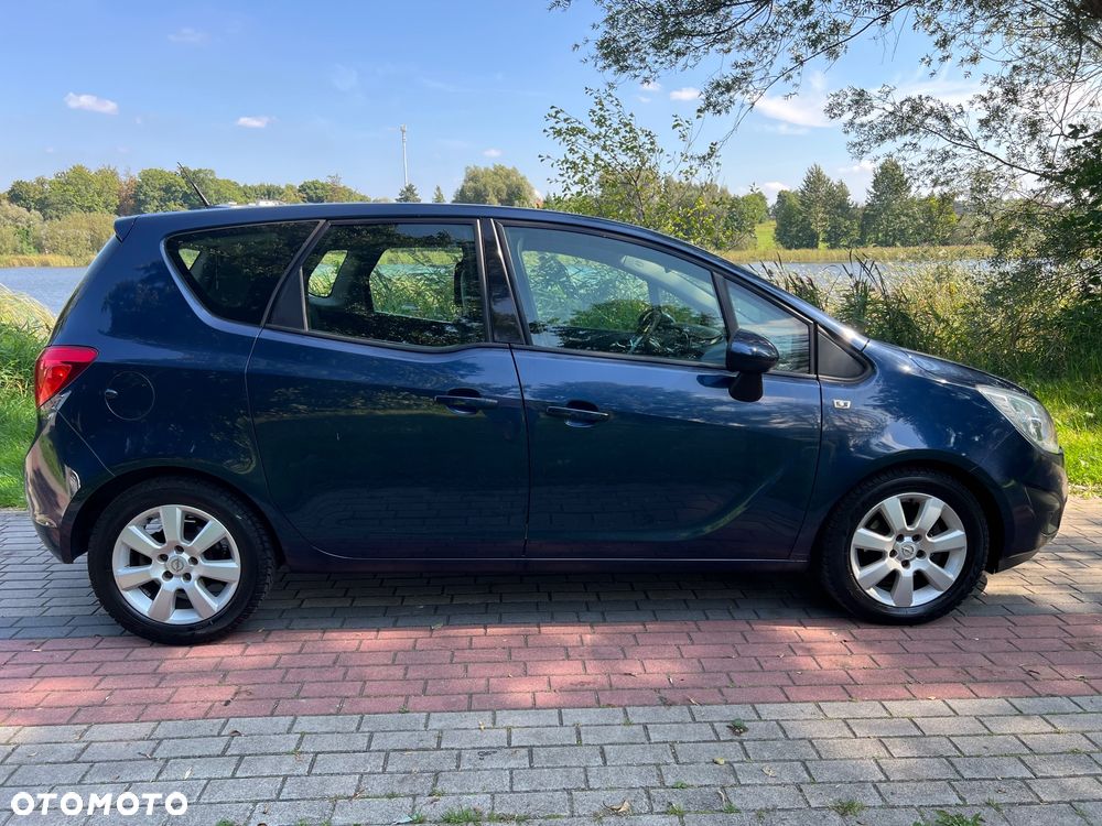 Opel Meriva 1.3 CDTI Essentia ecoFLEX - 2