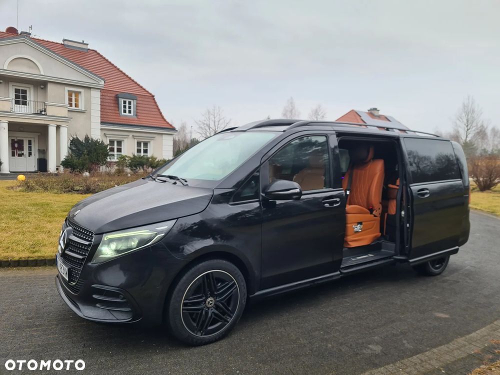 Mercedes-Benz Klasa V 300 d 4-Matic 9G-Tronic - 16