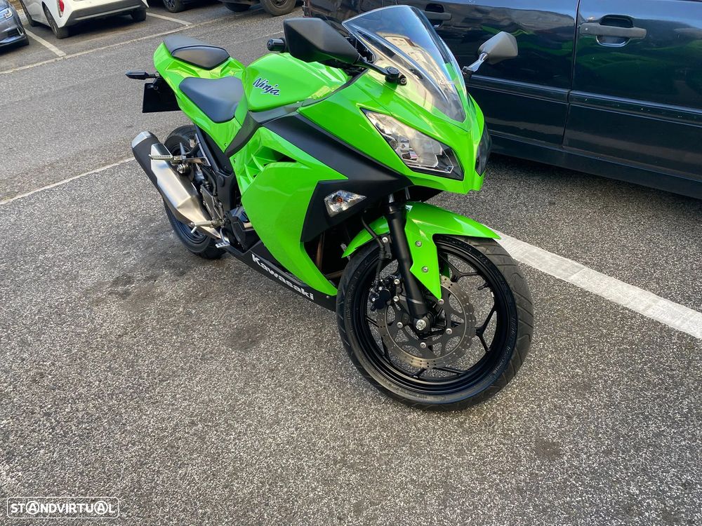 Kawasaki Ninja Ninja 300 - 9