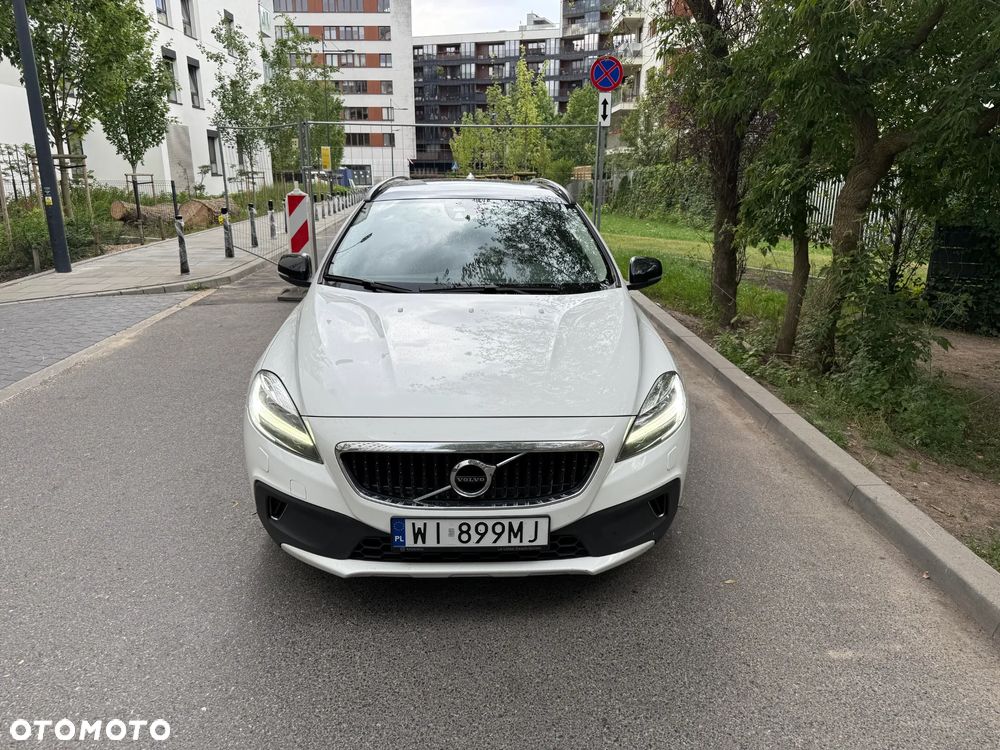 Volvo V40 Cross Country D4 Momentum - 3