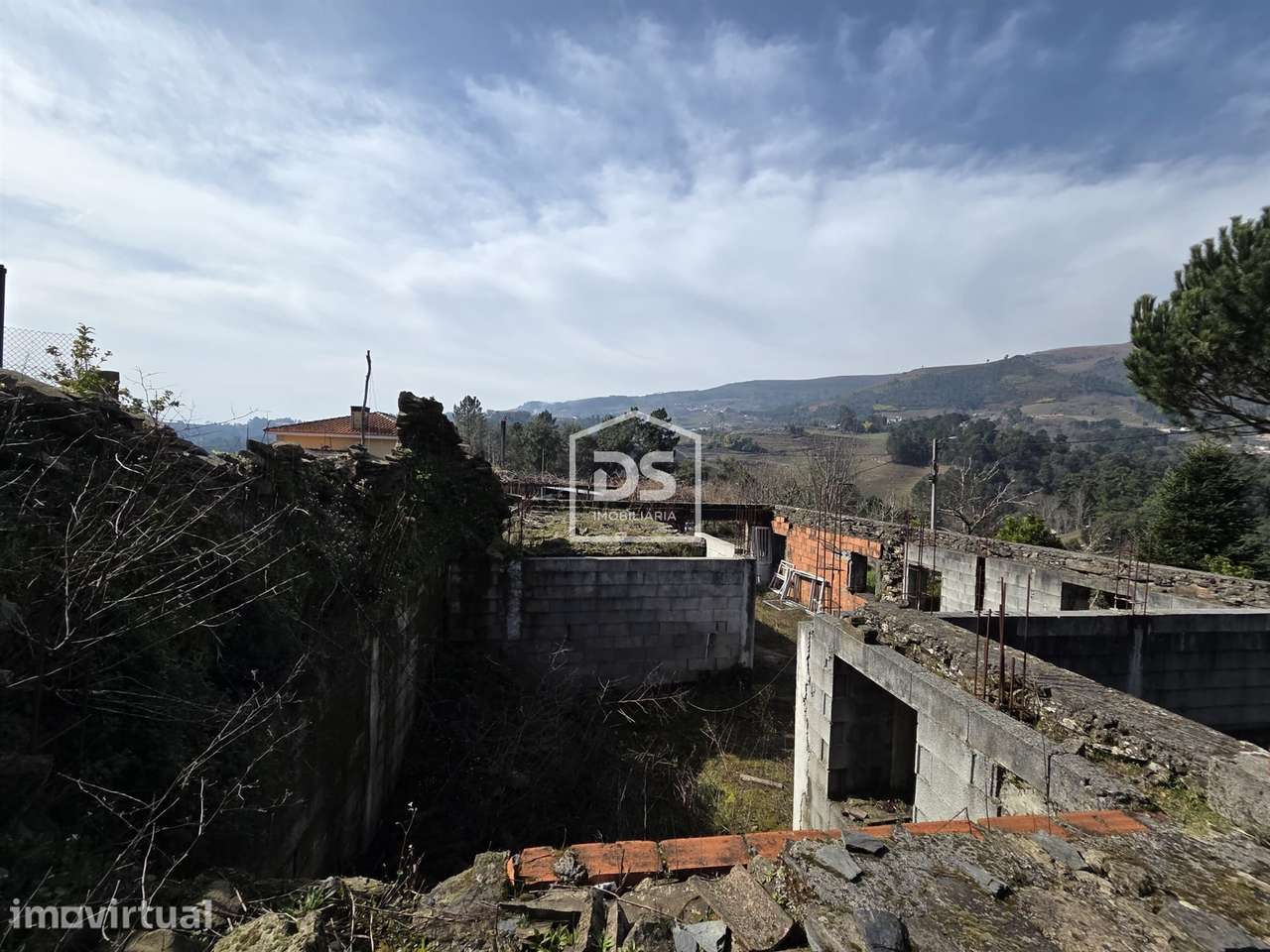 Moradia T1 Venda em Moura Morta e Vinhós,Peso da Régua - Grande imagem: 2/20