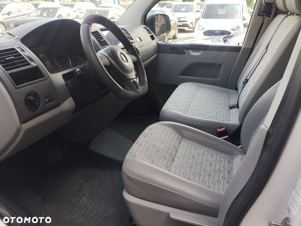 Volkswagen TRANSPORTER T5 - 9