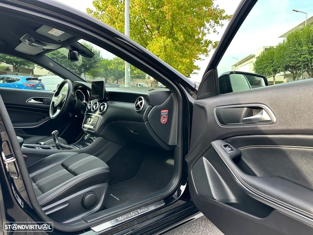Mercedes-Benz A 180 d AMG Line - 44