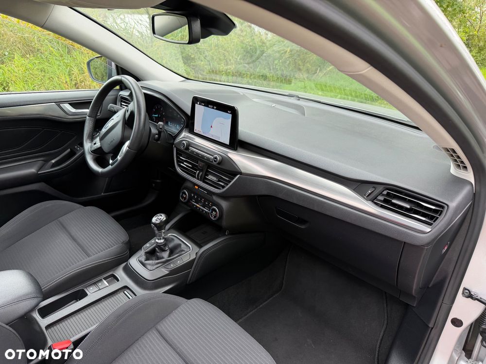 Ford Focus 1.0 EcoBoost STart-Stopp-System TITANIUM X - 12