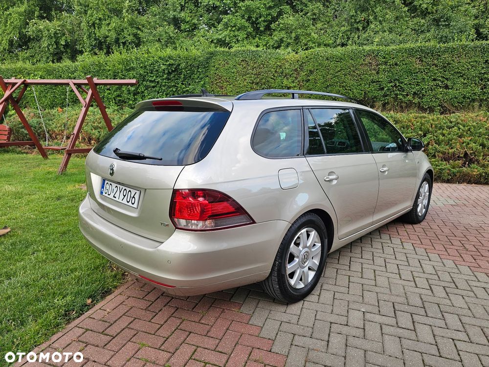 Volkswagen Golf 1.6 TDI DPF MATCH - 5