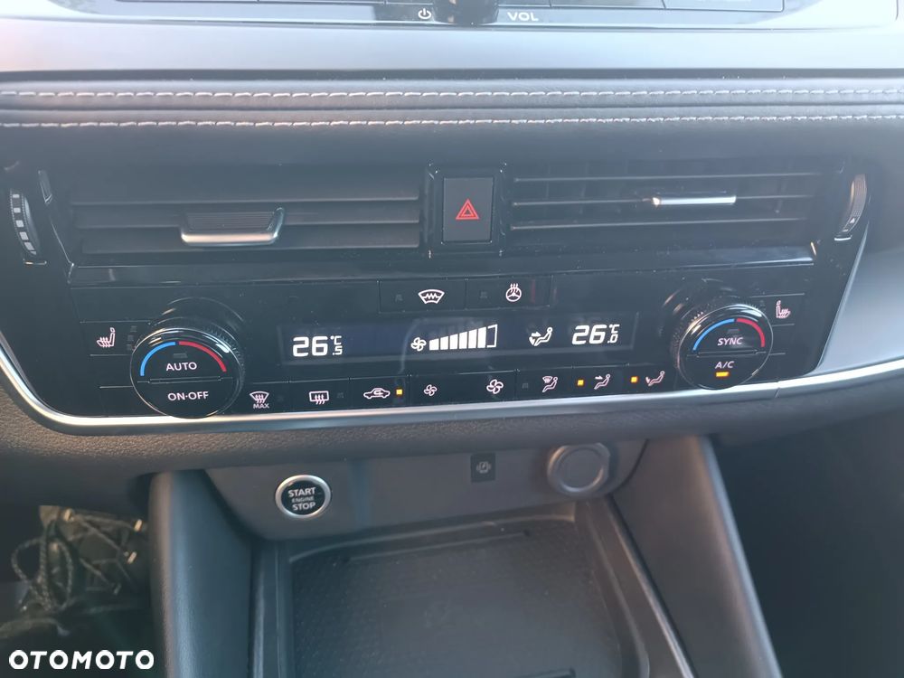 Nissan Qashqai - 15