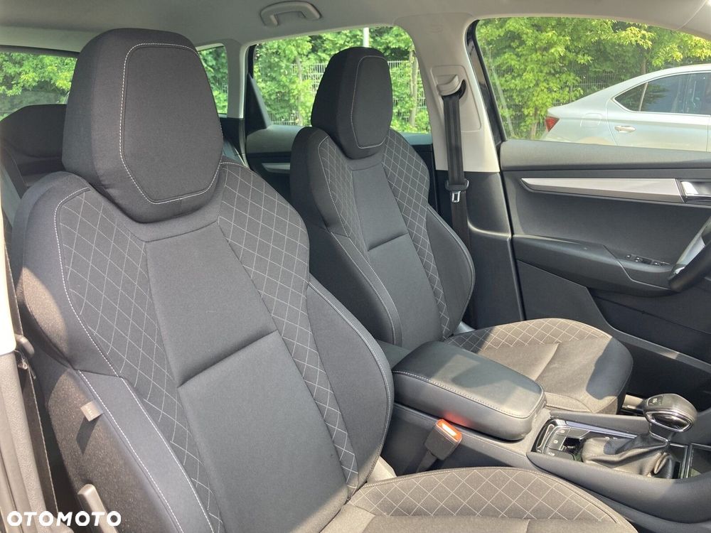 Skoda Karoq 1.5 TSI ACT GPF 4x2 Ambition DSG - 23