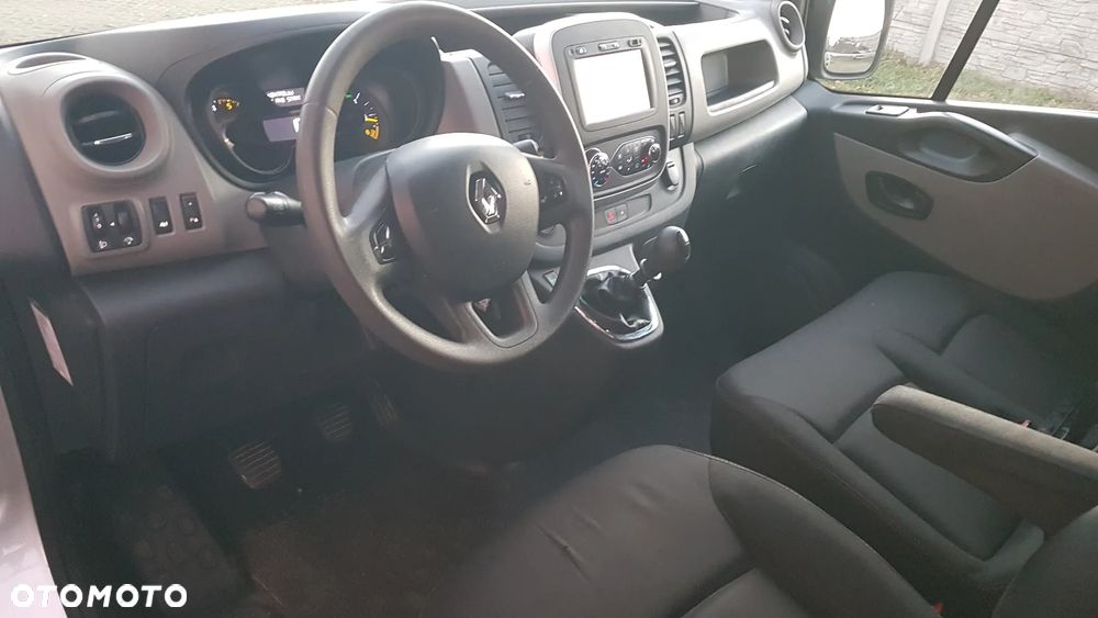 Renault Trafic III - 8