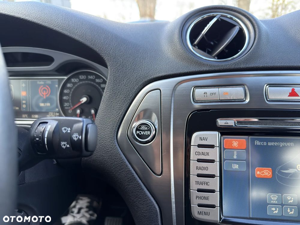 Ford Mondeo 2.0 Titanium X - 33