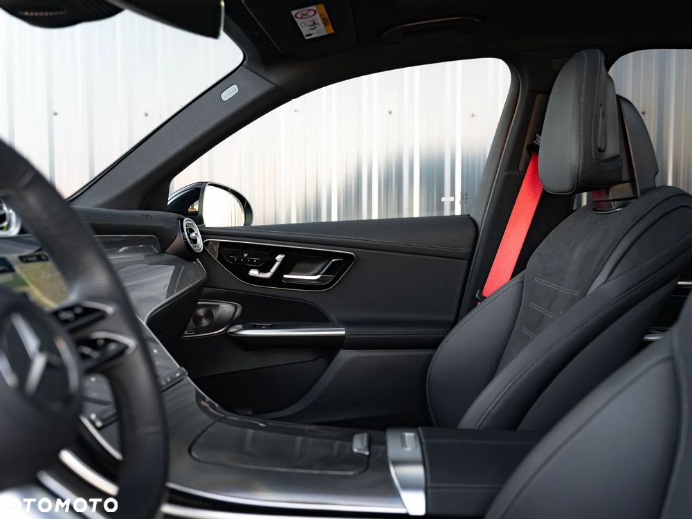 Mercedes-Benz GLC 300 d mHEV 4-Matic AMG Line - 33