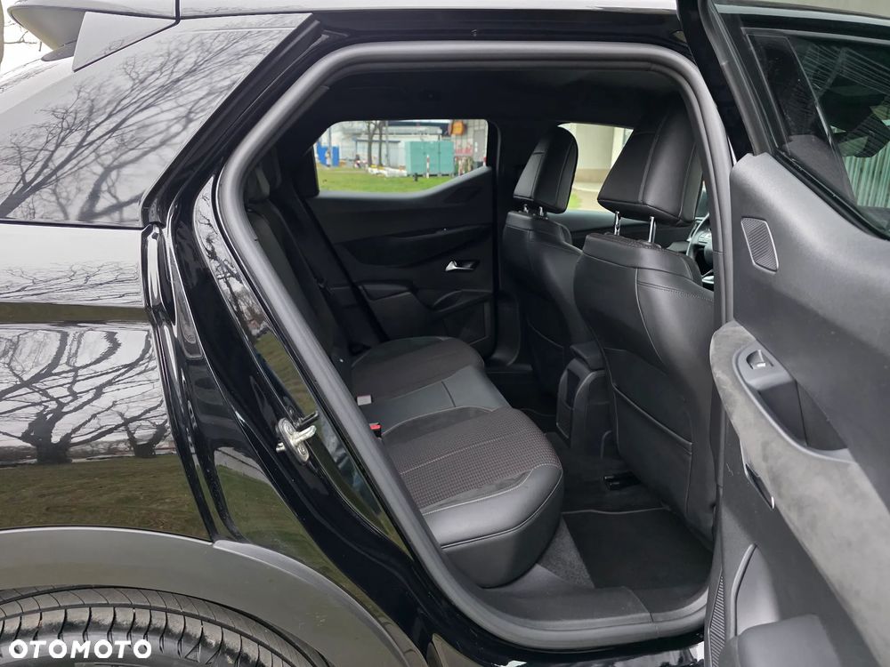 DS Automobiles DS 3 Crossback 1.2 PureTech Performance Line + - 32