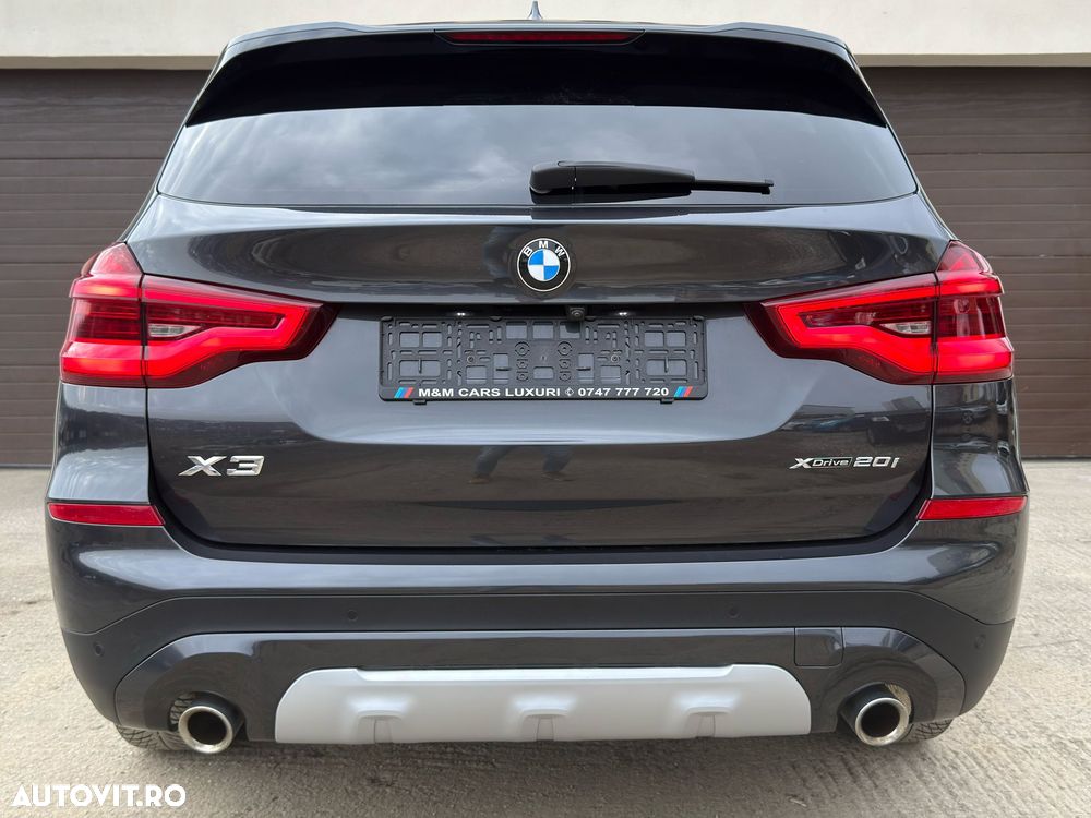 BMW X3 xDrive20i Aut. Luxury Line - 19