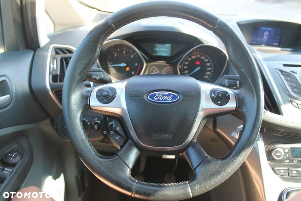 Ford Grand C-MAX - 16
