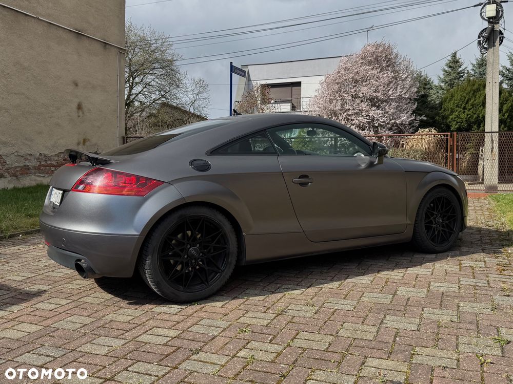 Audi TT Coupé - 14