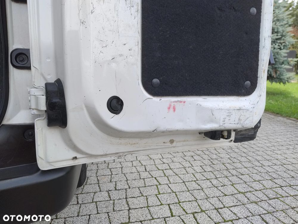 Nissan NV200 PO LIFT 1.5 DCI (90KM) 5-BIEGÓW FULL OPCJA KLIMA TEMPOMAT NAVI KAMERA STAN IDEALNY BEZWYPADKOWY SERWIS KM NIE MA RDZY ! ! ! - 35