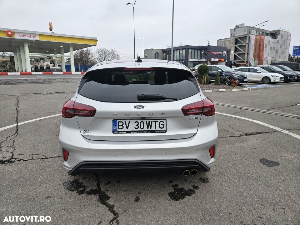 Ford Focus - 7