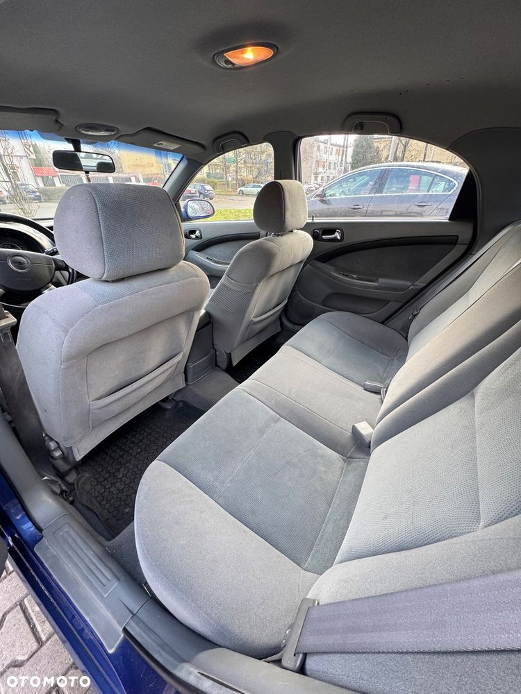 Chevrolet Lacetti 1.6 SE / Star - 9