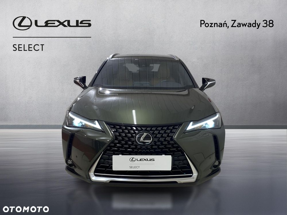 Lexus UX - 8