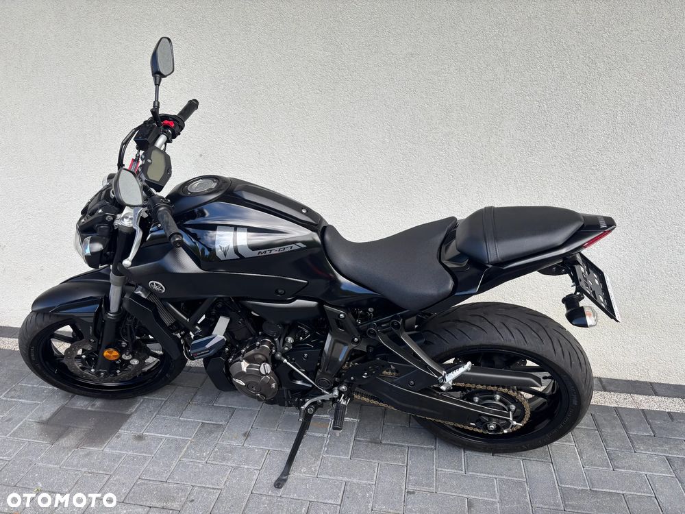 Yamaha MT - 4