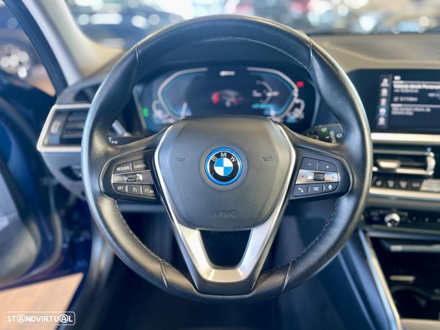 BMW 320 e Line Luxury Auto - 14