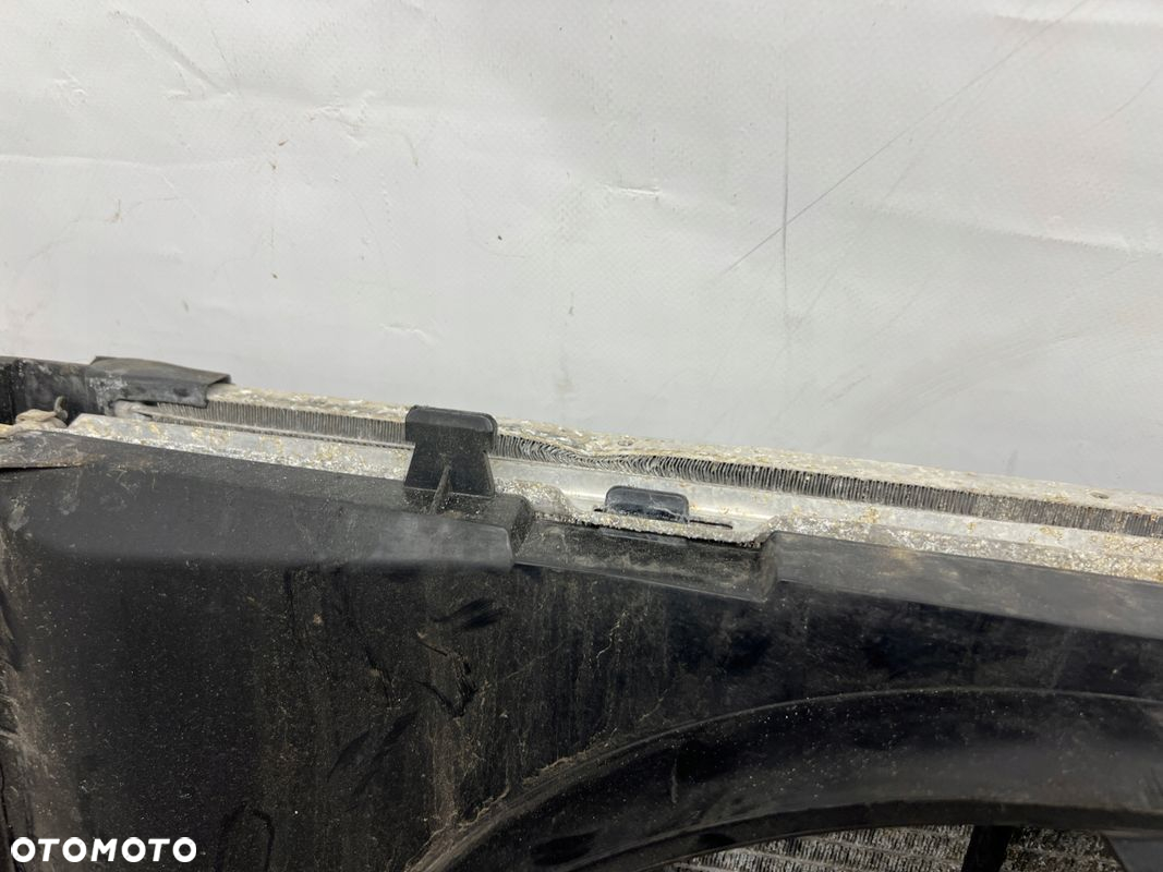 Mercedes-Benz CLA 180D X117 1.5 dCi chłodnice pas przedni wiatrak KPL - 10