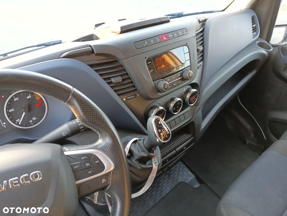 Iveco 35s18 - 15