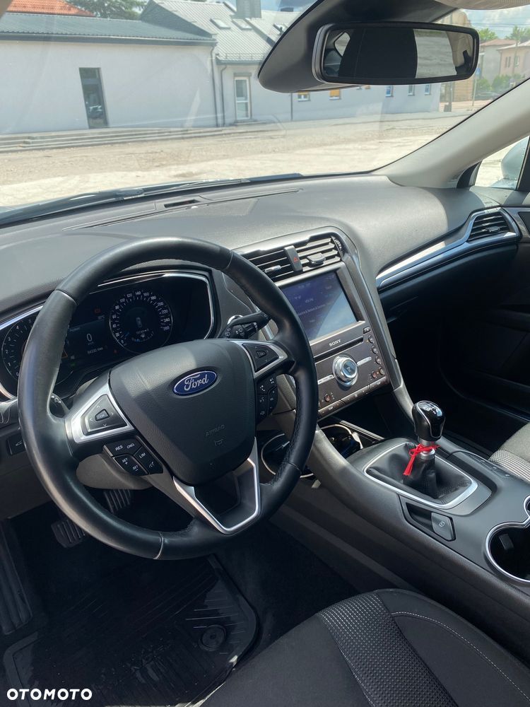 Ford Mondeo 2.0 EcoBlue Titanium - 18