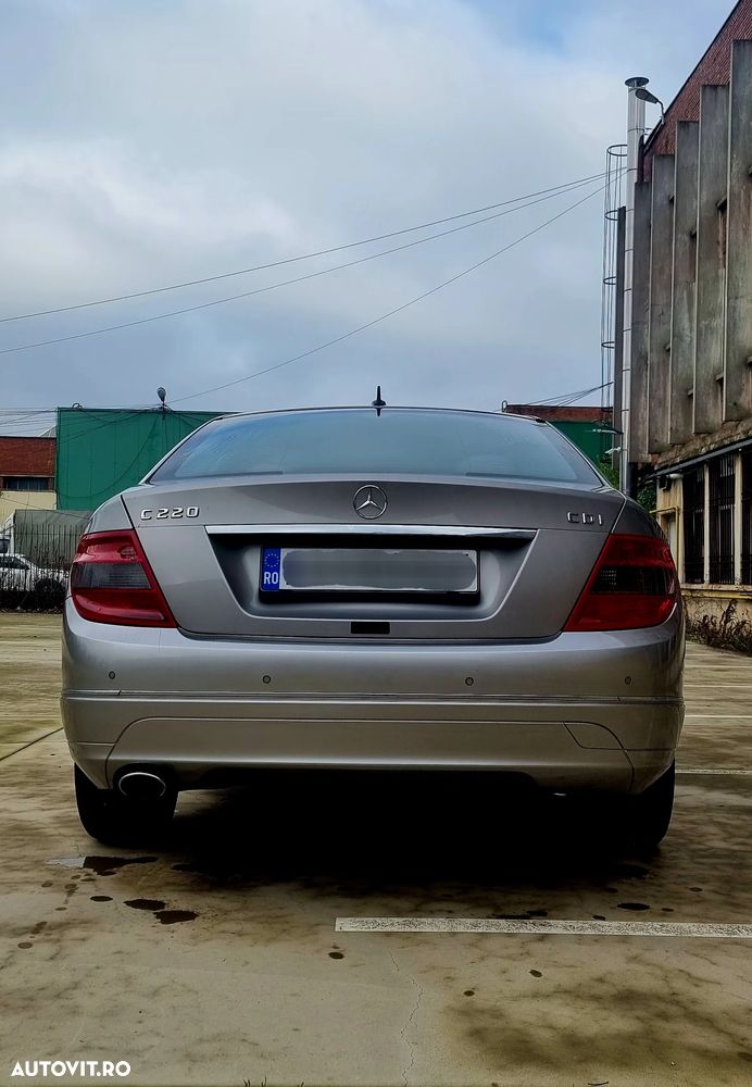 Mercedes-Benz C 220 CDI DPF Avantgarde - 12